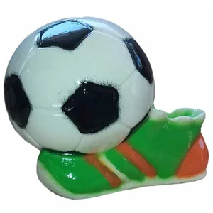 DELTA Копилка гипсовая 130 мм Мяч с бутсой