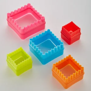 ALPENKOK Набор пластиковых форм для печенья 5 размеров Квадрат АК-624Р/5