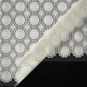 Вилина Скатерть столовая ЭЛЕГИЯ D=135 см 7054-005-white