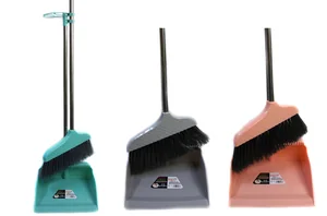 Щетка с длинной ручкой  35023-594