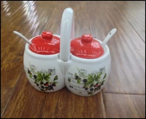 Набор банок для специй с ложкой 240мл 7935-S5005-1