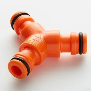 DELTA Тройник для шланга Зеленый луг ПП 0014