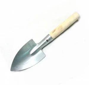 АГРОИНСТРУМЕНТ Совок посадочный малый (оцинкованный) с деревянной ручкой 0,8мм