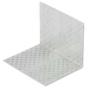 Сибртех Крепежный уголок равносторонний 2 мм, KUR 160 x 160 x 200 мм Россия 46596