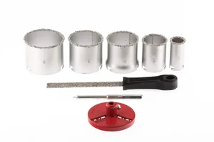 Matrix Набор коронок по керамической плитке, 33-53-67-73-83 мм, напил, в пластиковом боксе, шестигранный хвостовик 72842