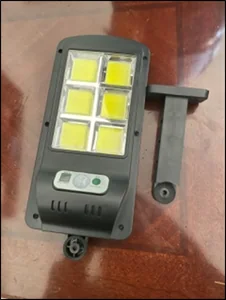 Фонарь на солнечной батарее и датчиком движения 14924-3-14