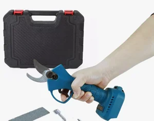 Секатор аккумуляторный 102191