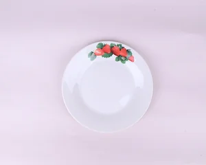 КОРАЛЛ Тарелка десертная 18см. Клубника MC-004