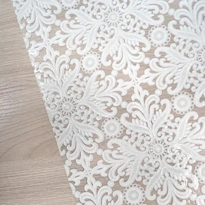 Вилина Скатерть столовая Муза 132х228 см 7099-014-white