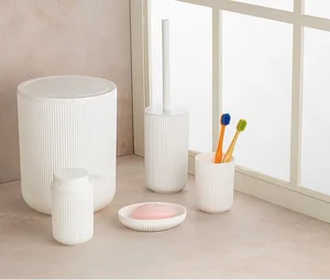 DD STYLE Набор для ванной комнаты БЕЛЫЙ 50008