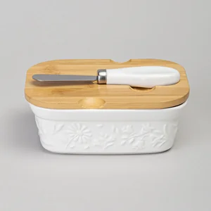 Lefard Масленка с деревянной крышкой и ножом для масла FLOWERS STORY 15*11*6 см 330 мл. 474-256