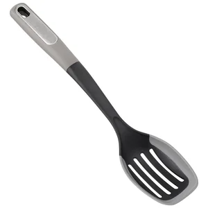 Mallony Ложка с отверстиями CHEF нейлон, с силиконовым краем 108324-SK