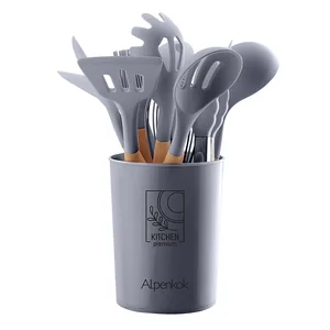 ALPENKOK Набор кухонных принадлежностей на подставке 12 предметов (силикон) АК-5280 серый