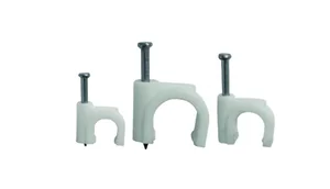 Энергомаш Скобы электроустановочные,10 мм,круглый профиль,с гвоздем 40 шт. 70140-01-10