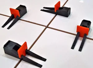 Система выравнивания плитки 