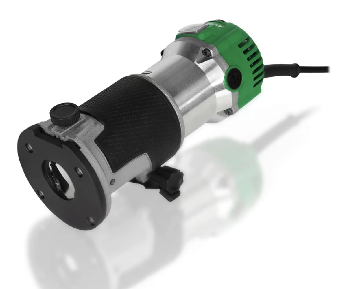 ELECTROLITE Фрезер MM 1300R - параллельная направляющая: В комплекте идёт направляющая для создания прямых резов и пазов