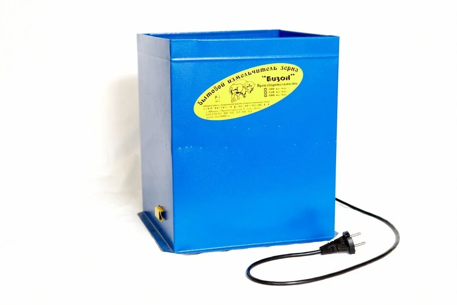 Электромаш Зернодробилка Бизон (350 кг/ч)