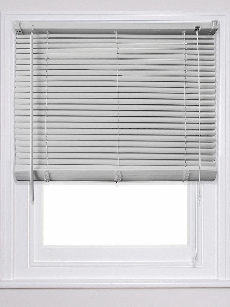 Oasis Жалюзи горизонтальные пластиковые 80/160