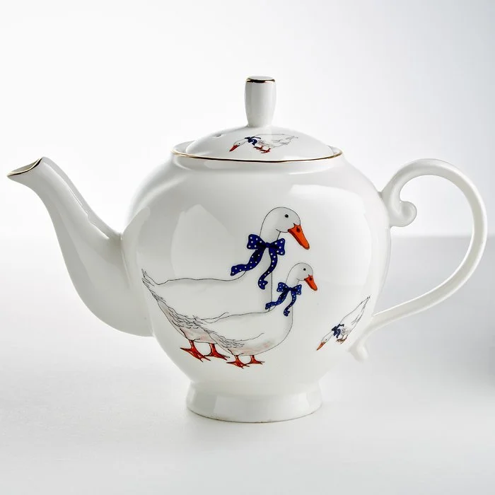 BEATRIX Чайник заварочный 700 мл Гуси МН091R