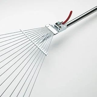 DELTA Грабли веерные регулируемые с ручкой ТД 61 0006