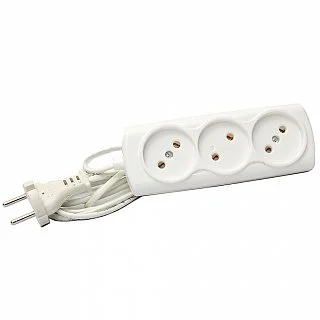 DELTA Удлинитель ЭКОНОМ Р16-010 6А 3 гнезда ШВВП 2*0,75 (2 м)