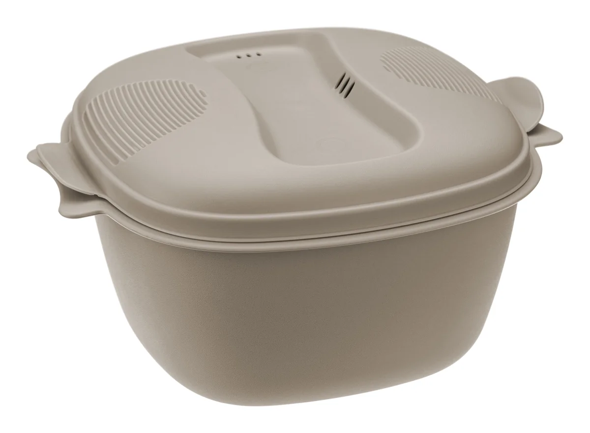 М-ПЛАСТИКА Кастрюля для СВЧ 2,5л КАПУЧИНО М 1412