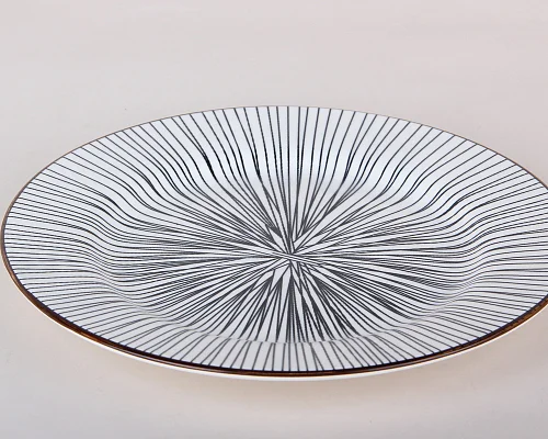 КОРАЛЛ Тарелка десертная 20см Line черный DS2201P8B