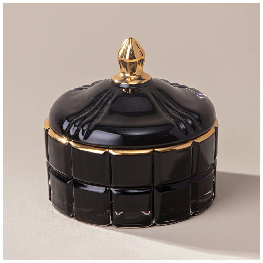 Lefard Свеча ароматическая LOVELY BLACK 10,5Х10,2Х10 см. 196-105